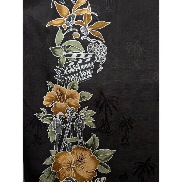 Tommy Bahama Vintage Gray Floral Embossed Silk Button Up Camp Shirt XL Pocket - Picture 7 of 11